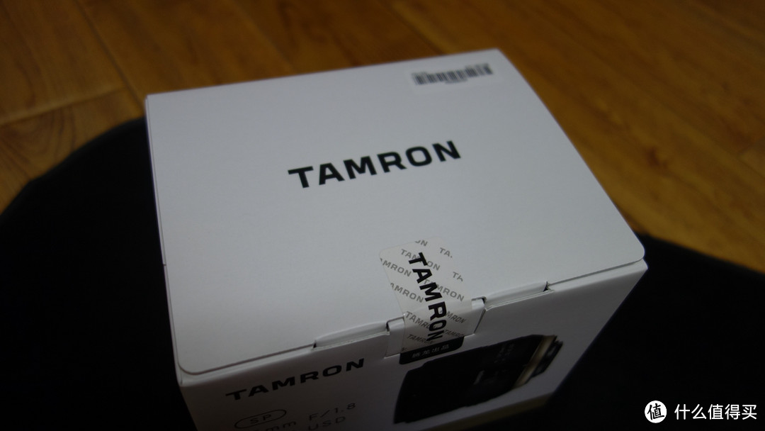 挂机拍档 TAMRON 腾龙 SP 35mm F/1.8 Di VC USD 定焦镜头