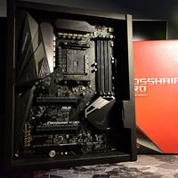 华硕 ROG 玩家国度 CROSSHAIR VI HERO Wi-Fi AC主板外观展示(接口|散热片|芯片)