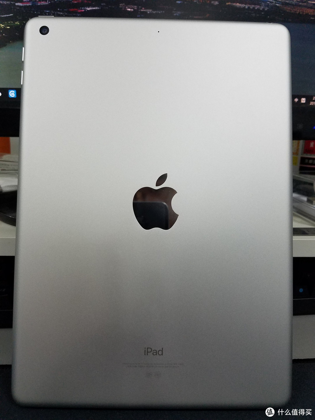 Apple 苹果 iPad 5 (iPad 2017) 开箱&简单上手