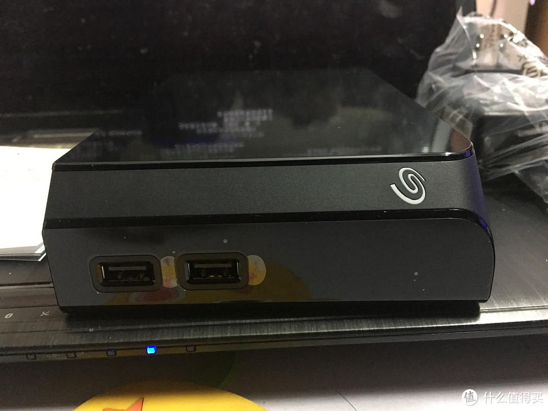 简单地为SEAGATE 希捷 Backup Plus Hub 8TB 开箱