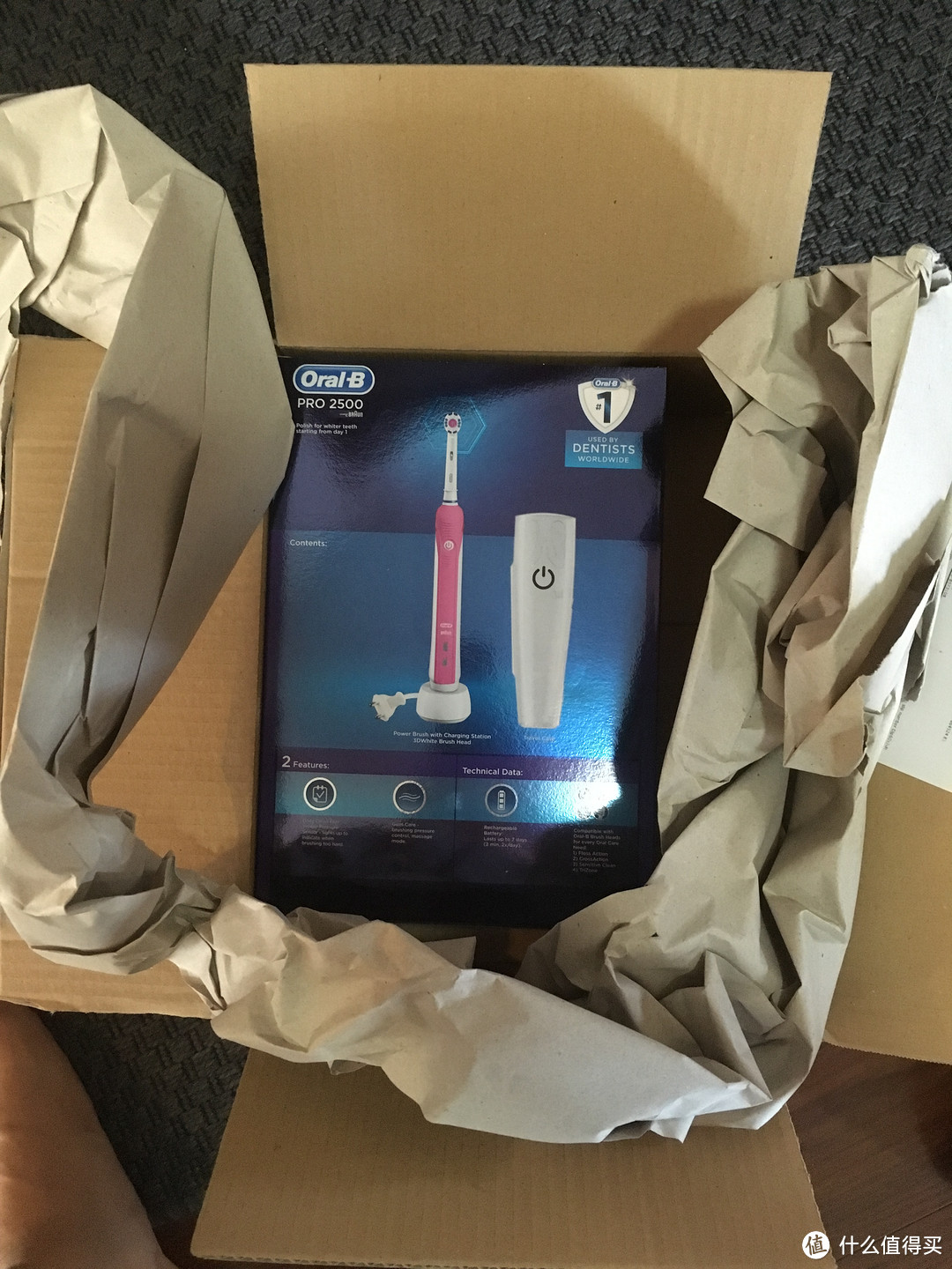 包装也是要看的：英亚 Oral-B 欧乐B Pro2500 电动牙刷开箱体验