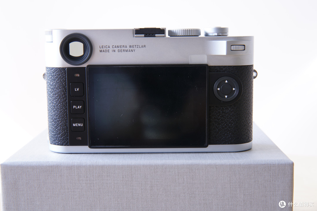#首晒#可能是最好的旁轴相机：Leica 徕卡 M10数码旁轴相机