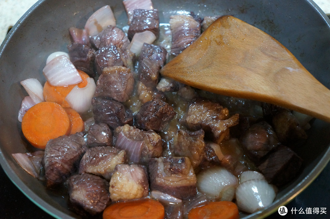 来一起做简单&正统的法餐吧：勃艮第红酒炖牛肉 Boeuf Bourguignon