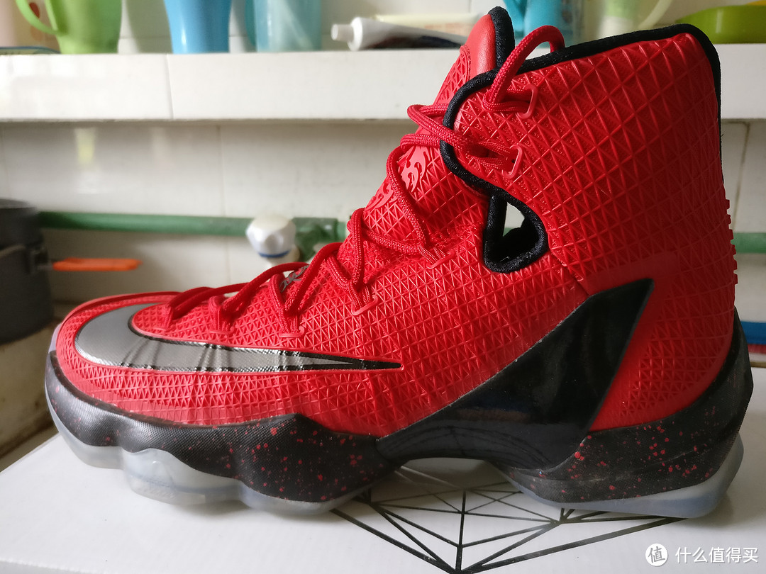 穿着贱贱皮的大猩猩：Nike 耐克 LeBron XIII EP 男气垫篮球鞋 开箱