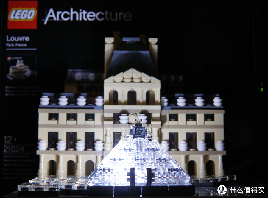 分享 Enjoy： 乐高 建筑系列 21024 卢浮宫 + 简易灯源