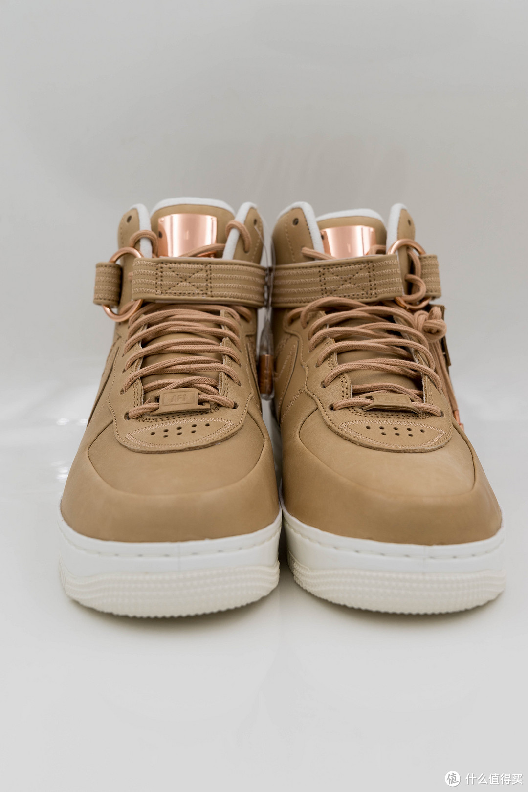 24K玫瑰金下的LUX级的 NIke 耐克 Air Force 1 Vachatta TAN Sport Lux 男鞋