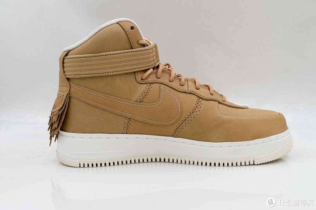 24K玫瑰金下的LUX级的 NIke 耐克 Air Force 1 Vachatta TAN Sport Lux 男鞋