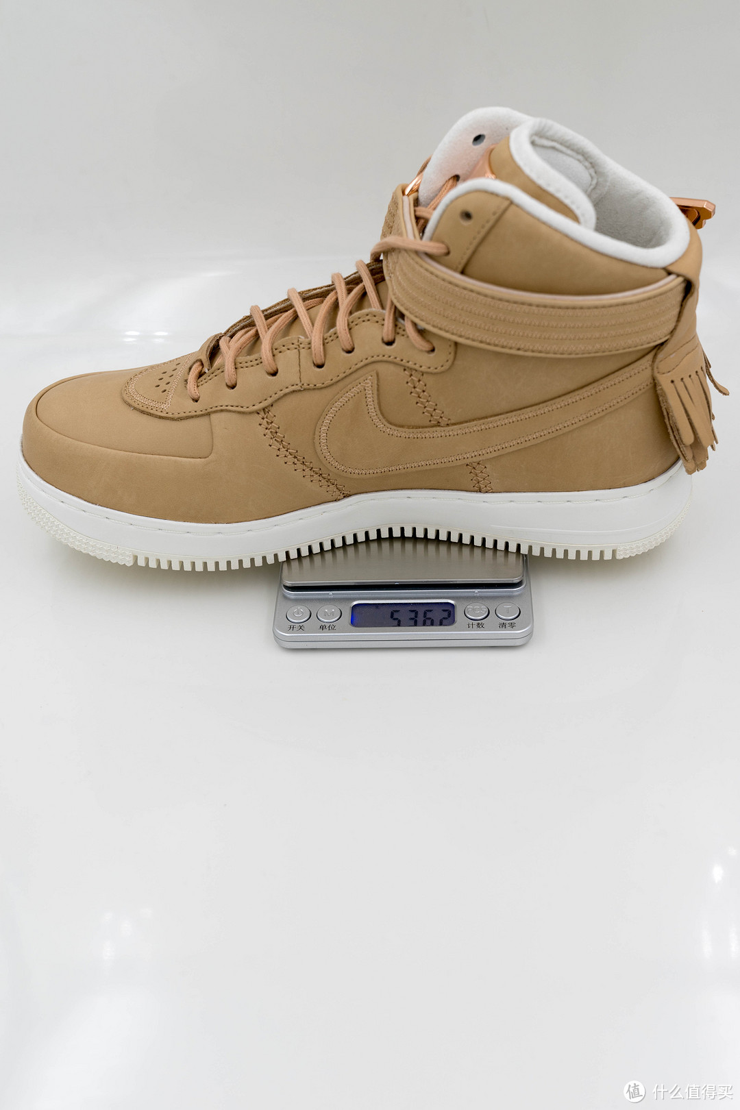 24K玫瑰金下的LUX级的 NIke 耐克 Air Force 1 Vachatta TAN Sport Lux 男鞋