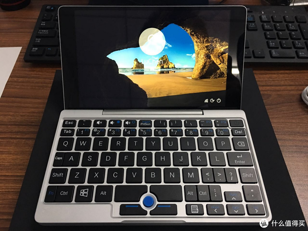 新一代 GPD Pocket 光速开箱