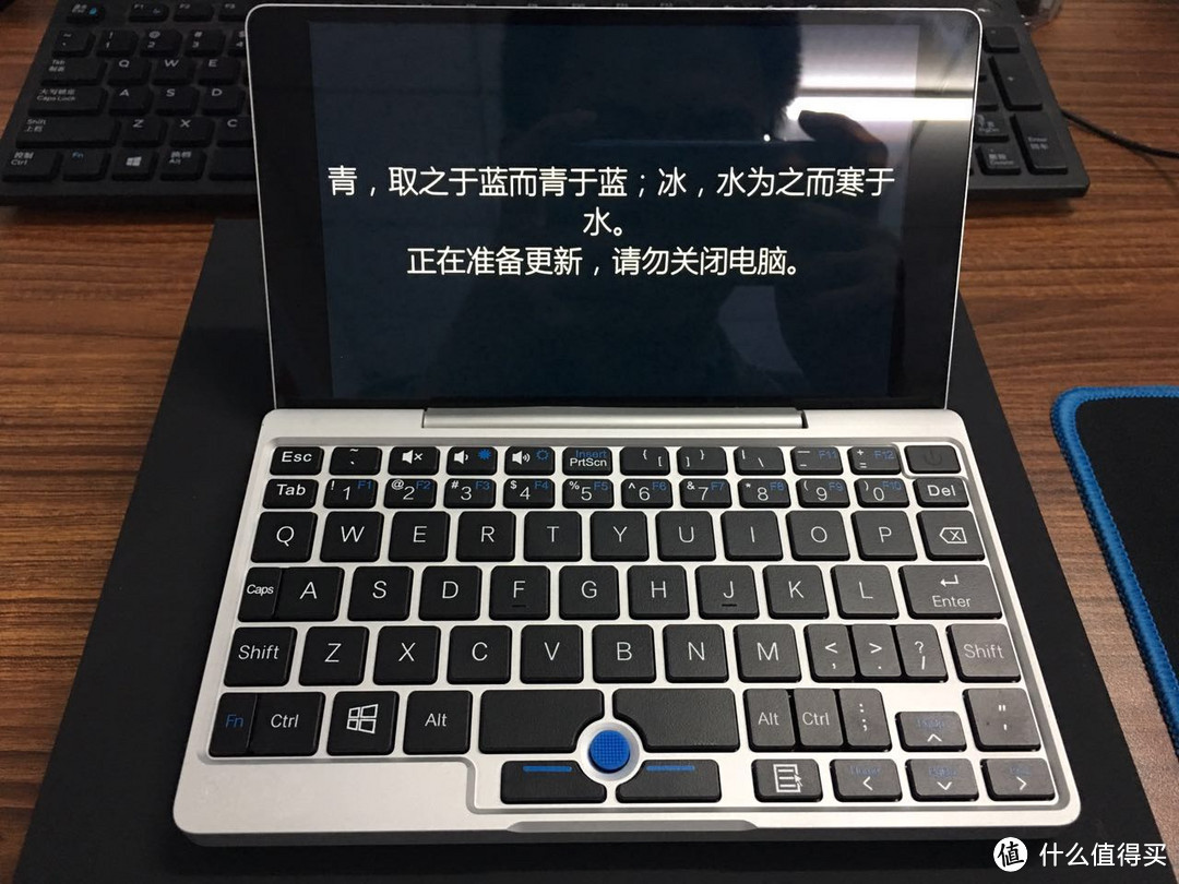 新一代 GPD Pocket 光速开箱