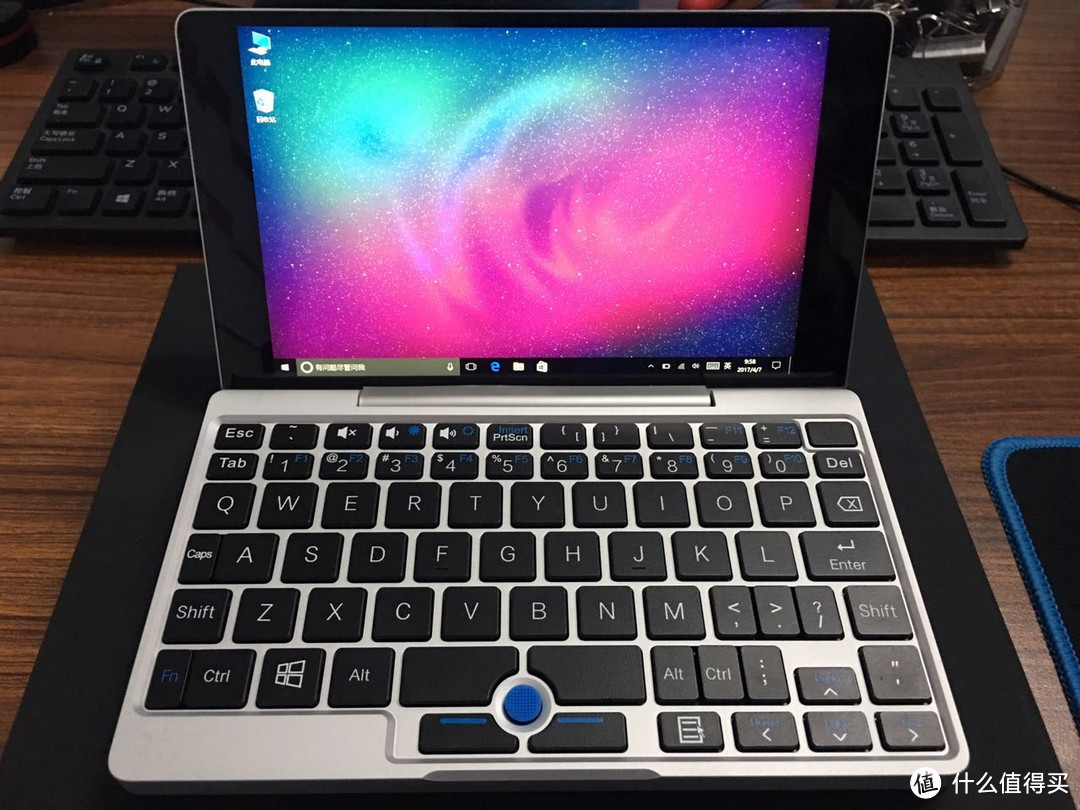 新一代 GPD Pocket 光速开箱