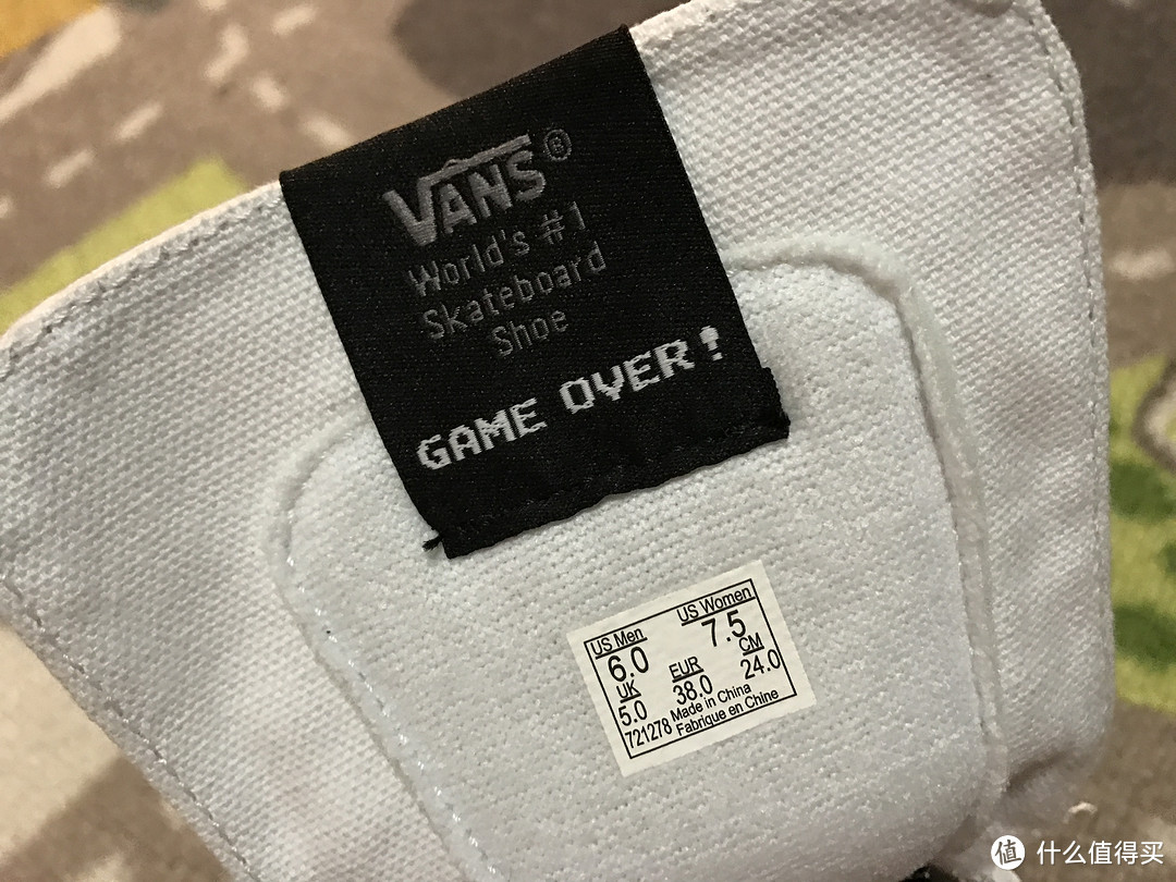 GAME OVER!Vans Nintendo 联名 Sk-Hi8 高帮帆布鞋