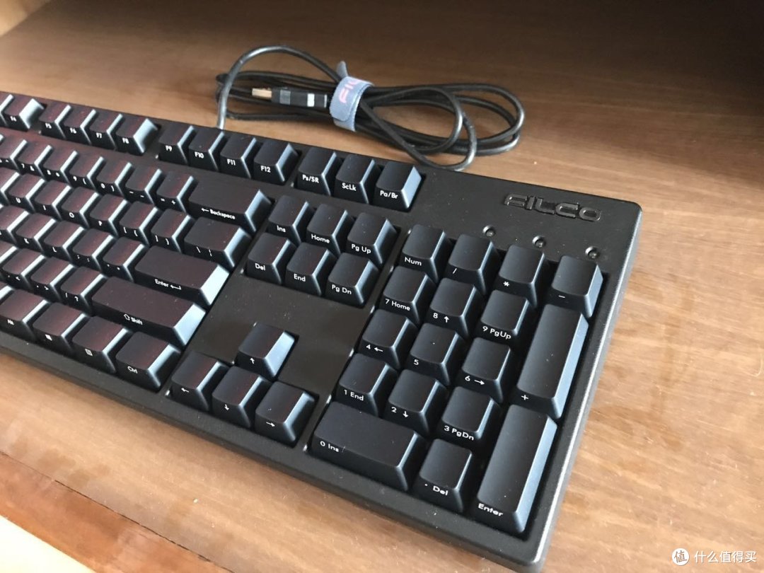 你好毒——FILCO 斐尔可 FKBN87MRL/EWG2 87圣手二代 机械键盘 奶白色绿键帽 红轴 开箱晒物