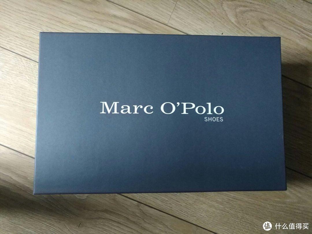 米叔铁粉的小白鞋（可能是一双假的Marc O'Polo 鞋）