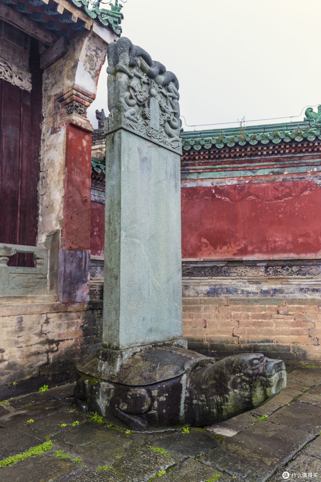雨叩武当山:“道长,还收徒不?”