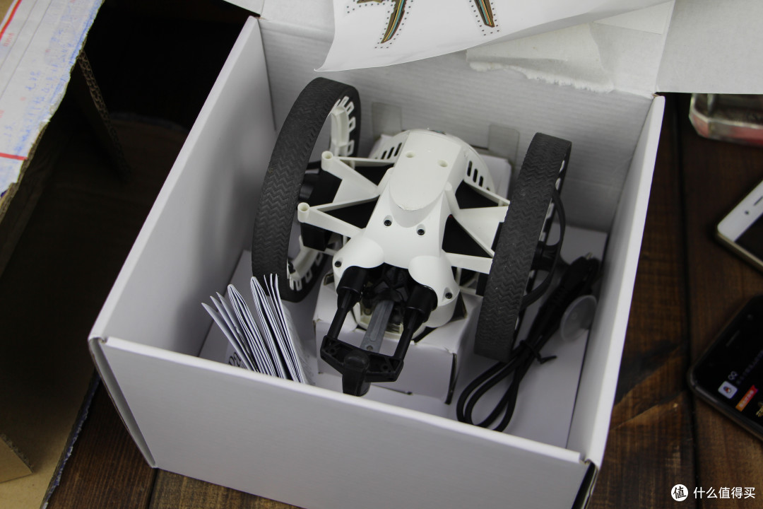玩转 Parrot 派诺特 Minidrones Jumping Sumo 智能弹跳小车