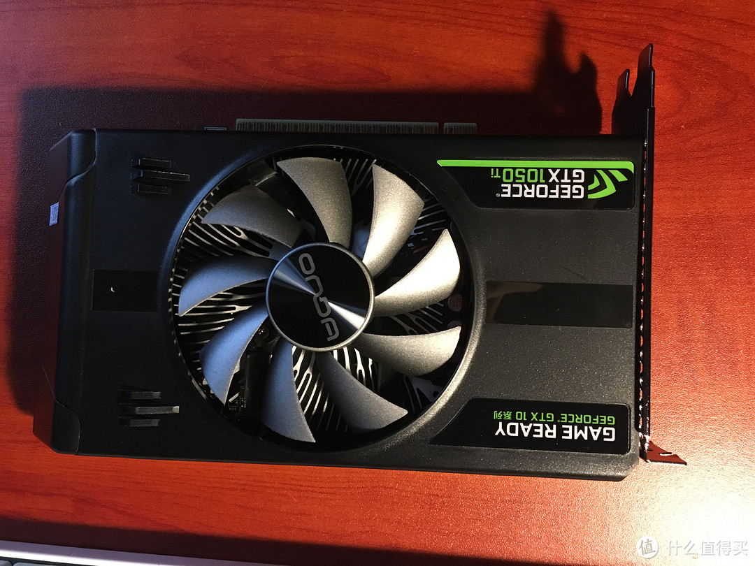 为智商检验卡正名：799元的 1050ti 电脑显卡 简单开箱