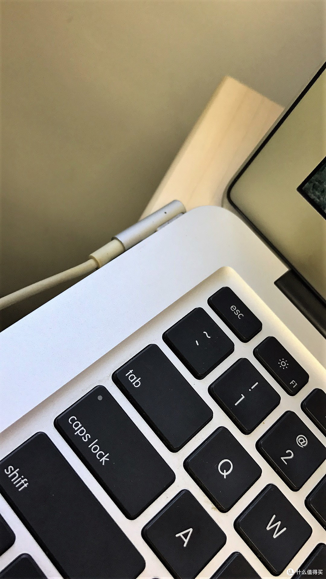闲来无事—2010款 MACBOOK AIR 更换电池记