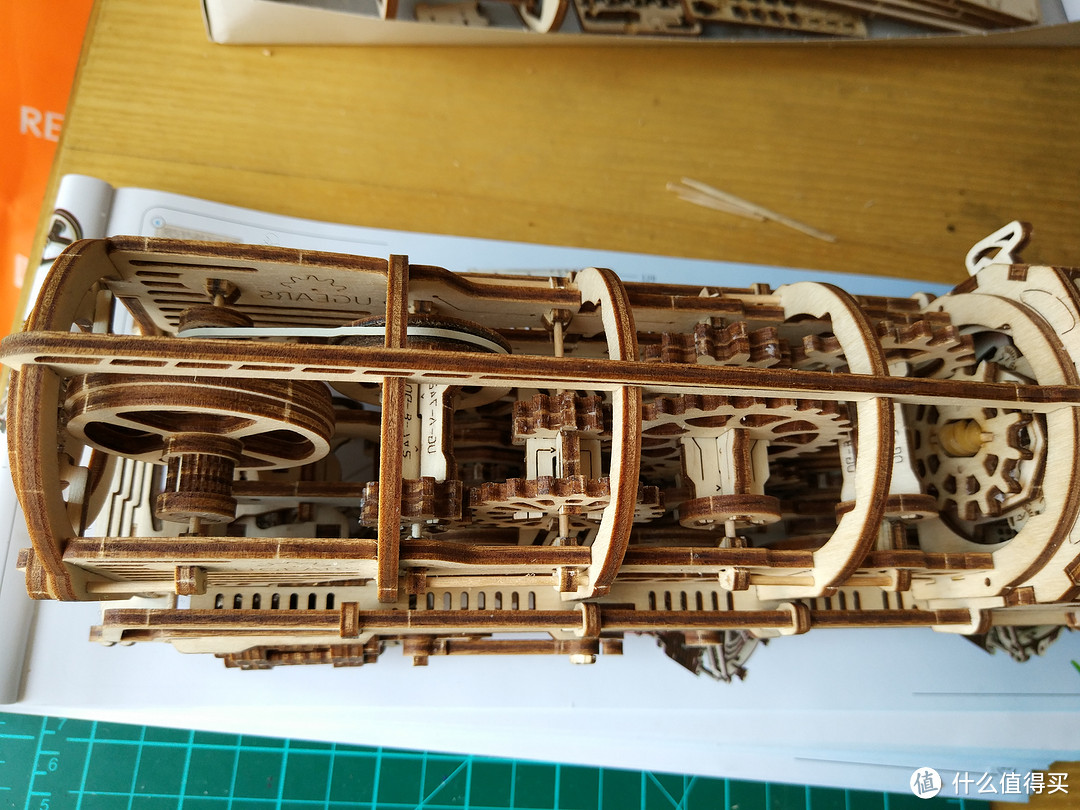 拼插模型晒单：乌克兰ugears460 木质机械火车模型