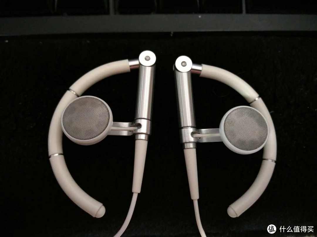耳机小白收值友闲置——B&O EarSet 3i 挂耳式运动耳机（浅谈音质）