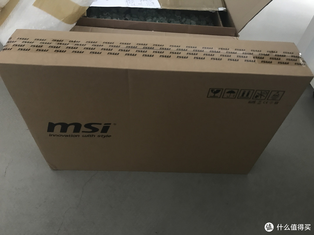 MSI/微星 GS63 7RE-009CN 游戏笔记本电脑 使用感受