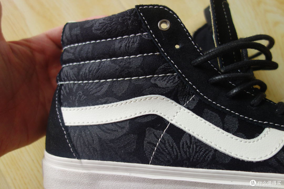 大龄青年的第一双 vans   （btw处子晒）