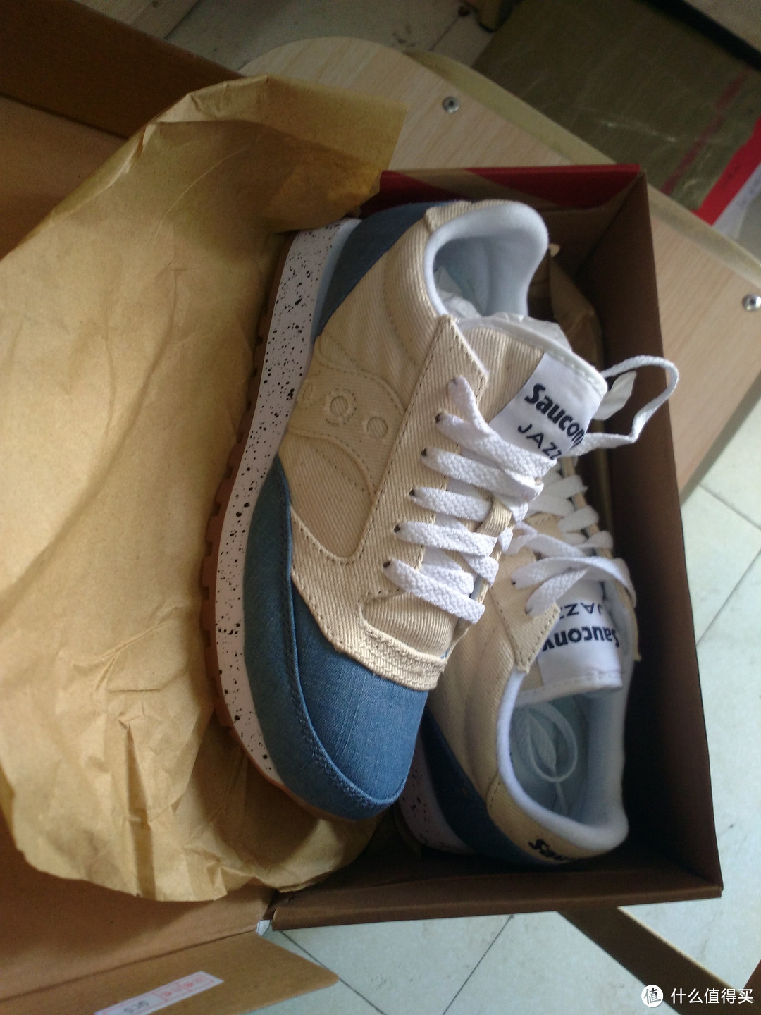 Saucony 圣康尼 GRID SD 和 originals jazz o denim开箱