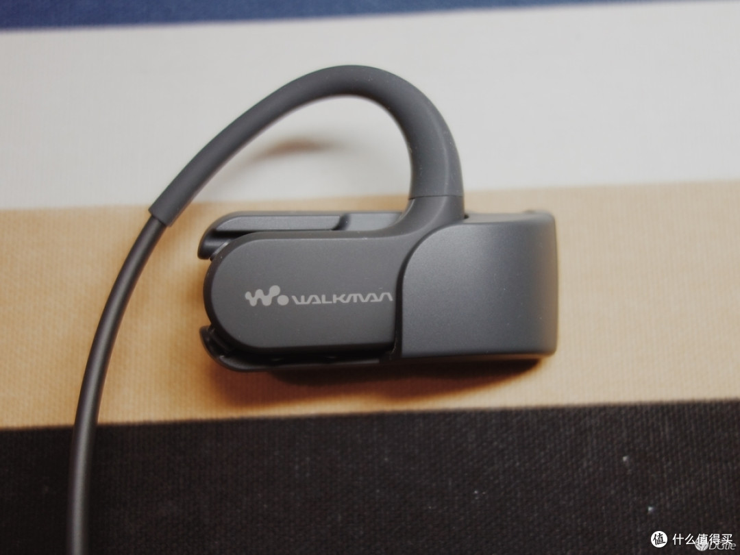 #原创新人# SONY 索尼 Smart B-Trainer 智能运动耳机 充电座改造记