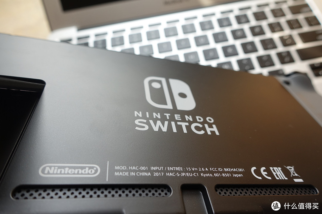 Nintendo 任天堂 SWITCH 游戏机 开箱与体验
