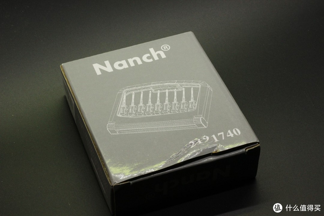 体积小、便携、够用——南旗NANCH 10合1精密螺丝刀