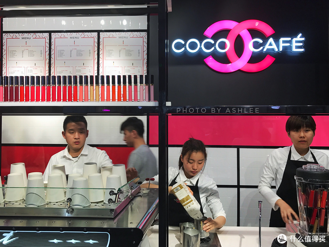 去香奈儿喝一杯免费的咖啡 — 香奈儿CHANEL Coco Café上海快闪店