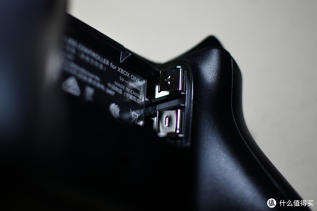 Microsoft 微软 Xbox One 新版无线控制器 使用小测