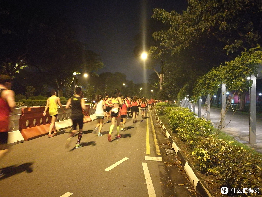 带着跑鞋去旅行之2017新加坡尚道马拉松