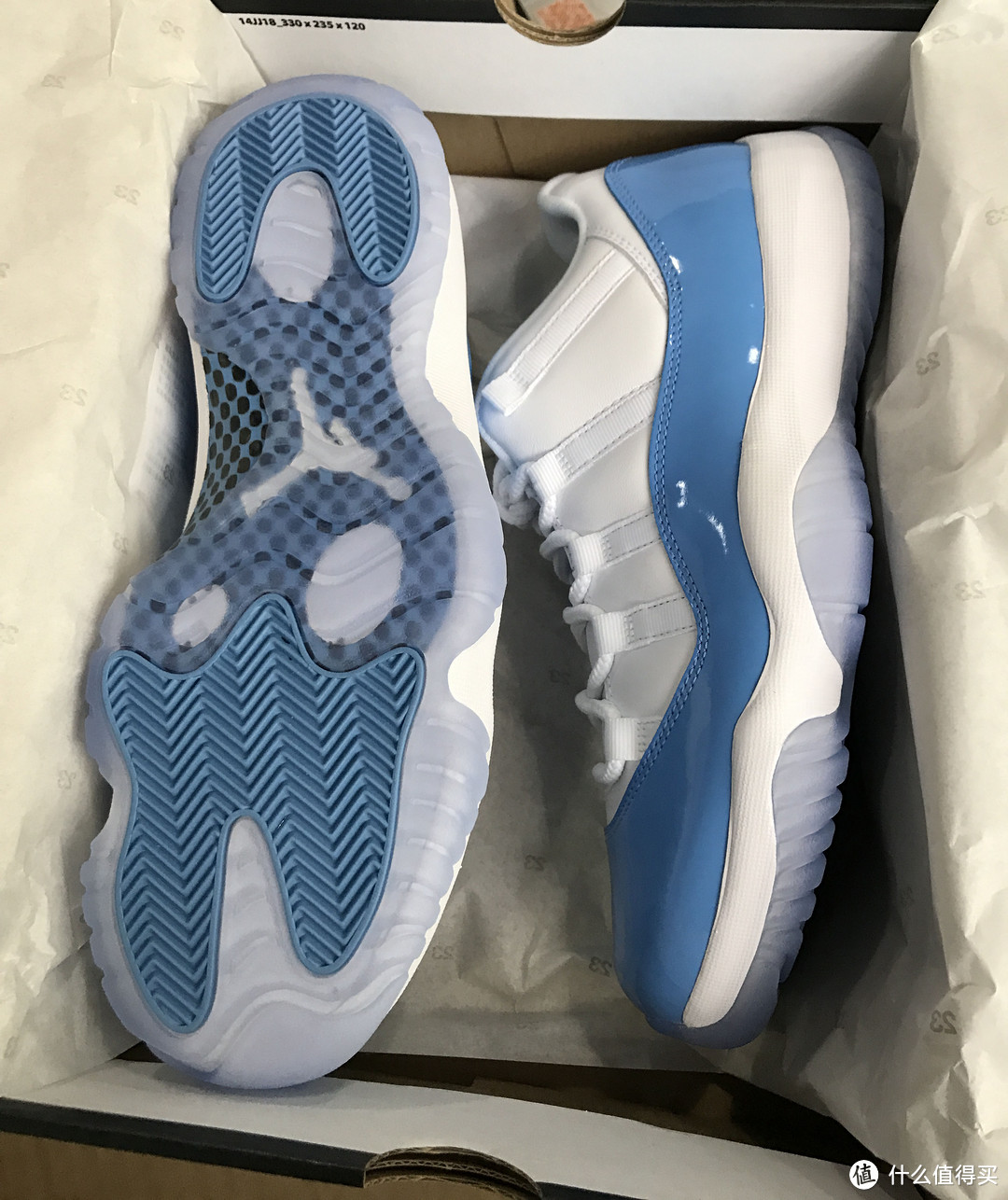 买个经典的情怀， AIR JORDAN 11 RETRO LOW 'UNIVERSITY BLUE' 晒单