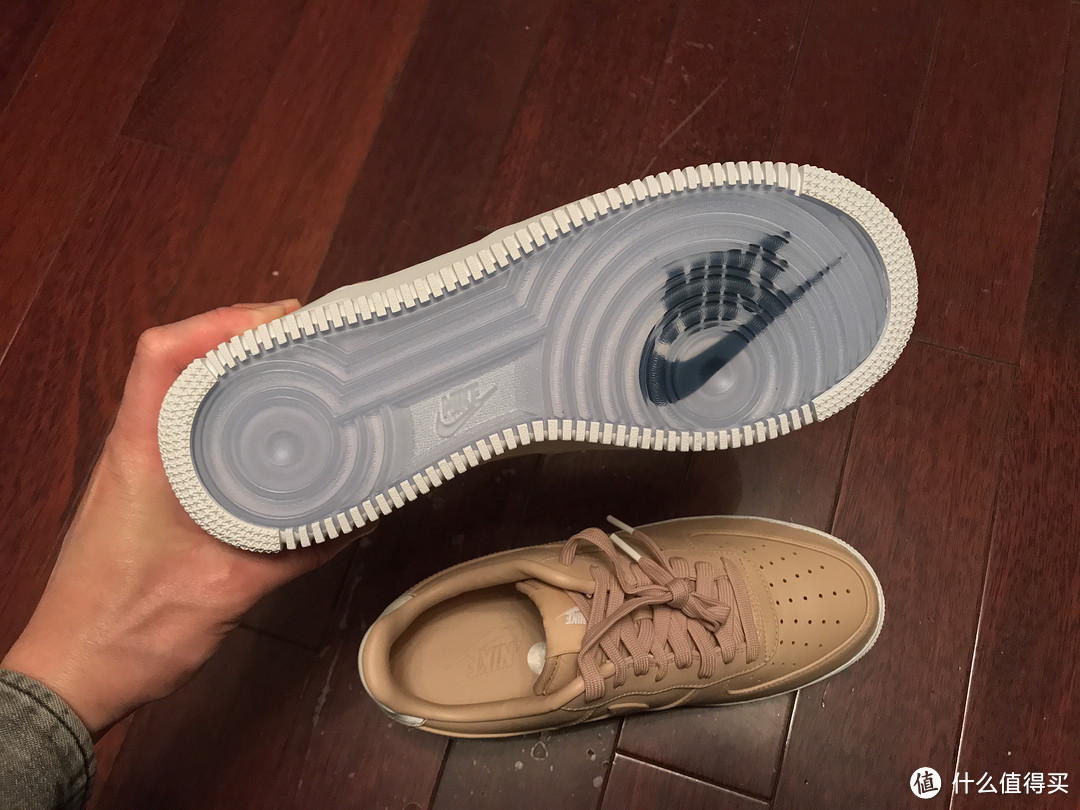 闷骚！NIKE LAB AIR FORCE 1 LOW 经典休闲鞋