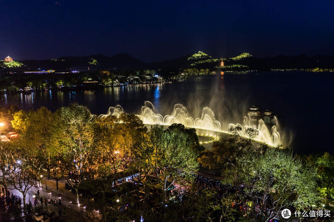 杭州凯悦,湖滨28餐厅和西湖音乐喷泉