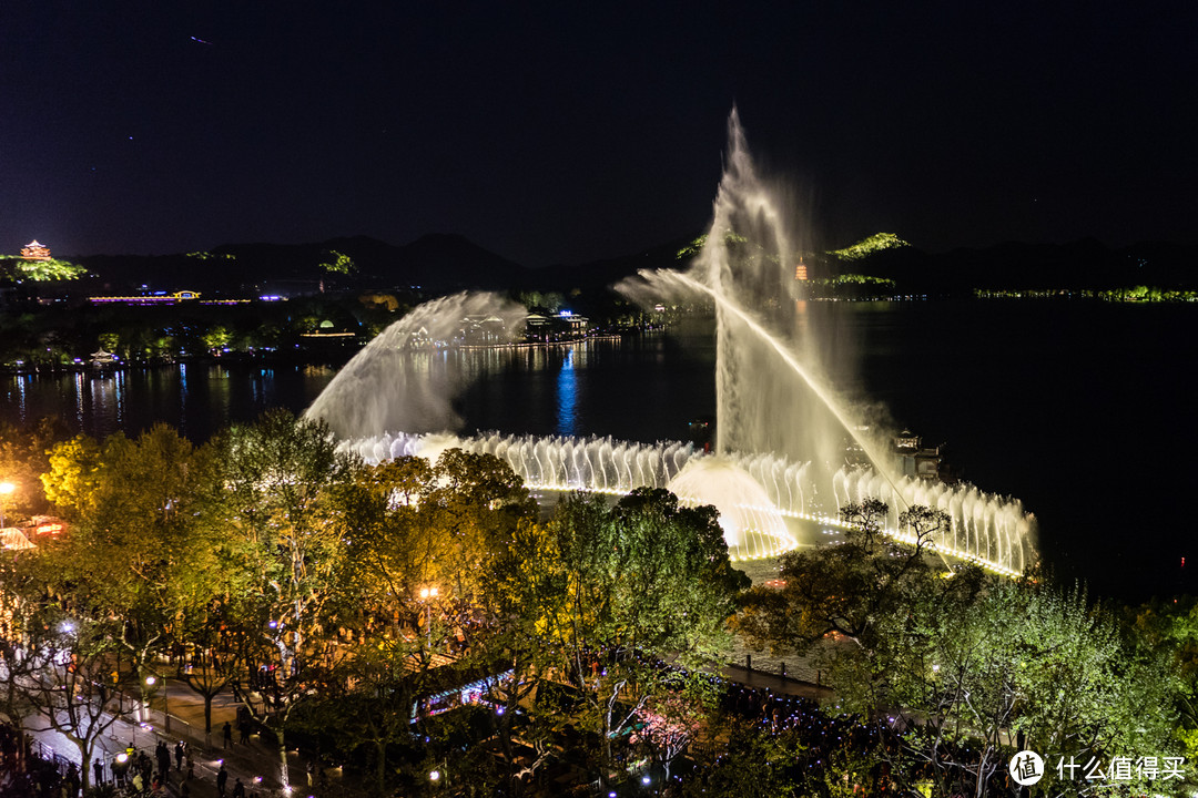 杭州凯悦,湖滨28餐厅和西湖音乐喷泉