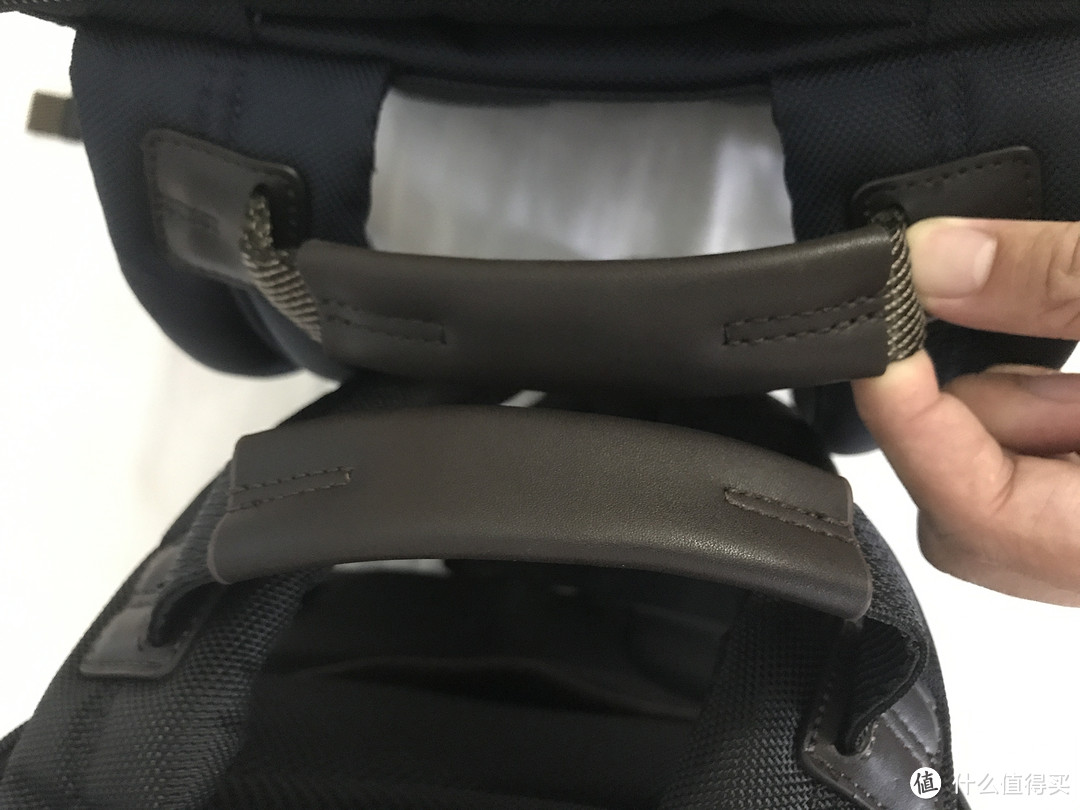 TUMI 塔米 Alpha Bravo Knox 222681NVY2 双肩电脑包 (含李逵vs李鬼对比)