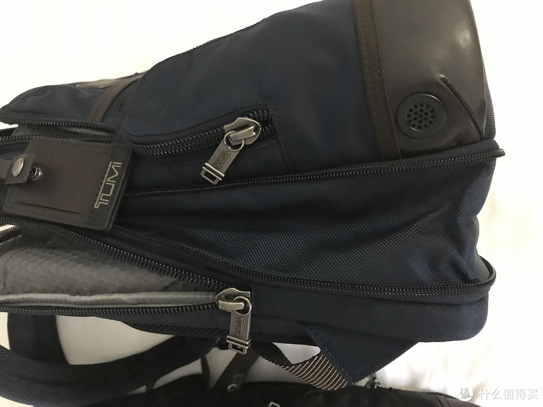 TUMI 塔米 Alpha Bravo Knox 222681NVY2 双肩电脑包 (含李逵vs李鬼对比)