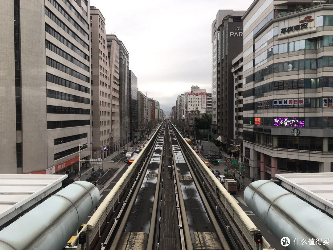 HELLO TAIPEI 一个人的台北漫游记