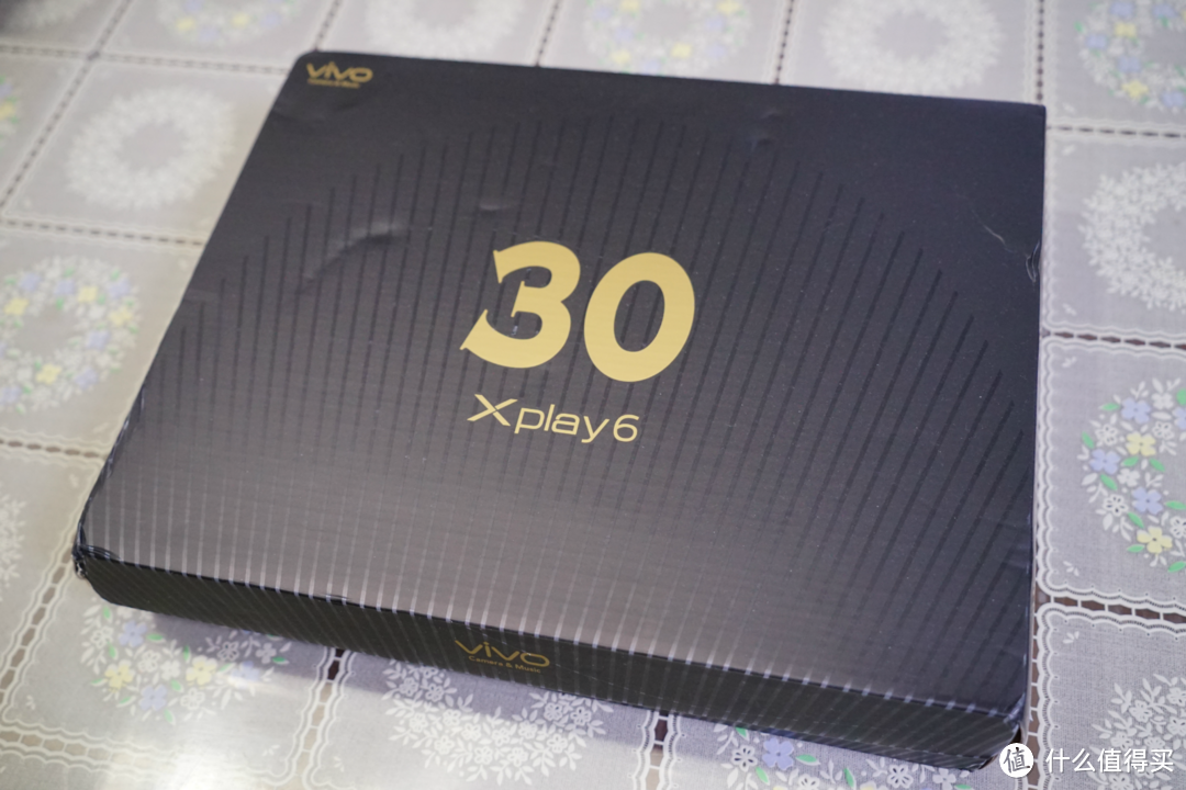 #原创新人#信仰的名义：vivo Xplay6 库里定制版 开箱