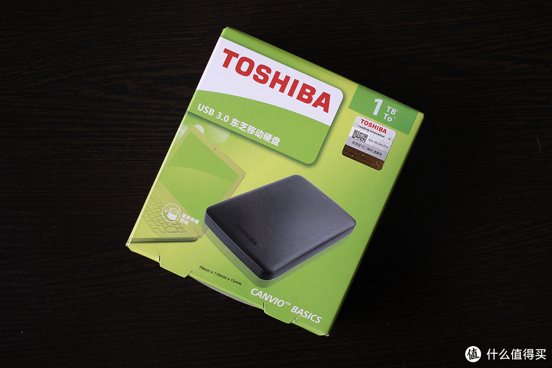 大姐姐進駐手機屏幕東芝25寸移動硬盤12tb