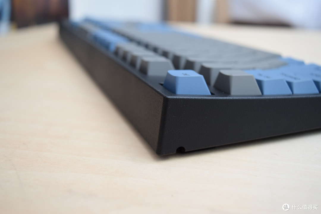 还是那经典的味道:Leopold 利奥博德 FC900R 104 游戏机械键盘 十周年限定版
