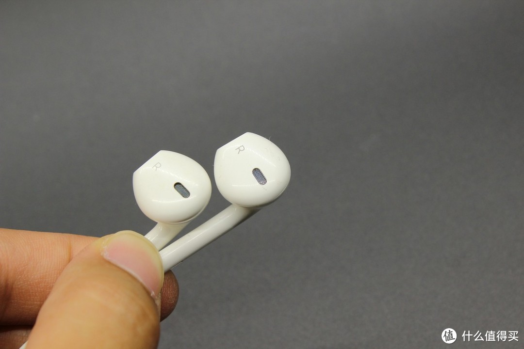 没有3.5mm之后的iphone使用耳机又一解决方案——Lightning EarPods 蓝牙耳机 开箱评测