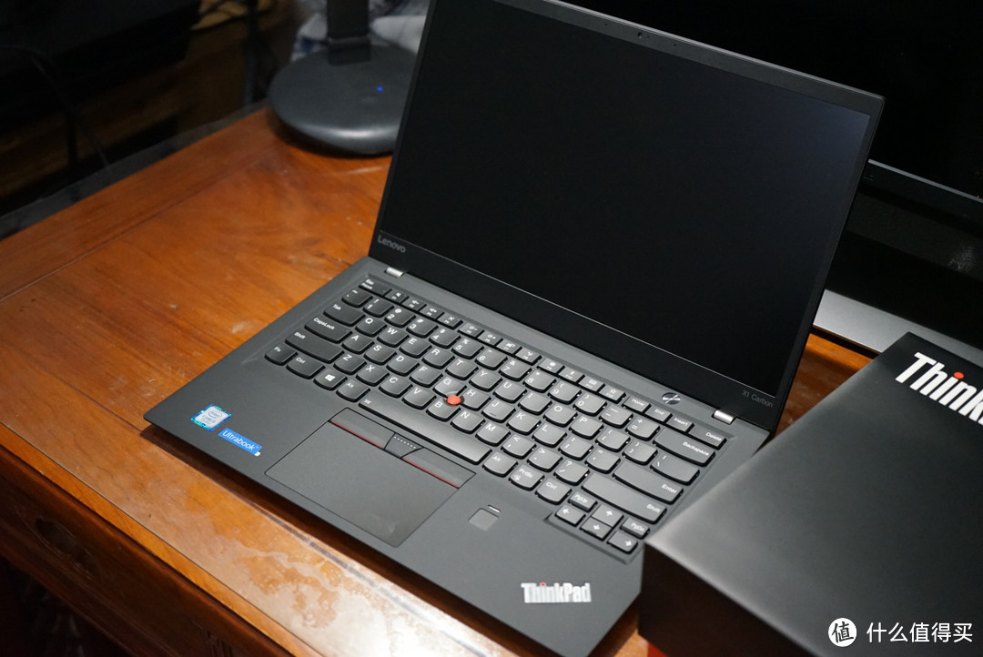 这代完美了---2017 ThinkPad X1 Carbon（附显卡坞测试）