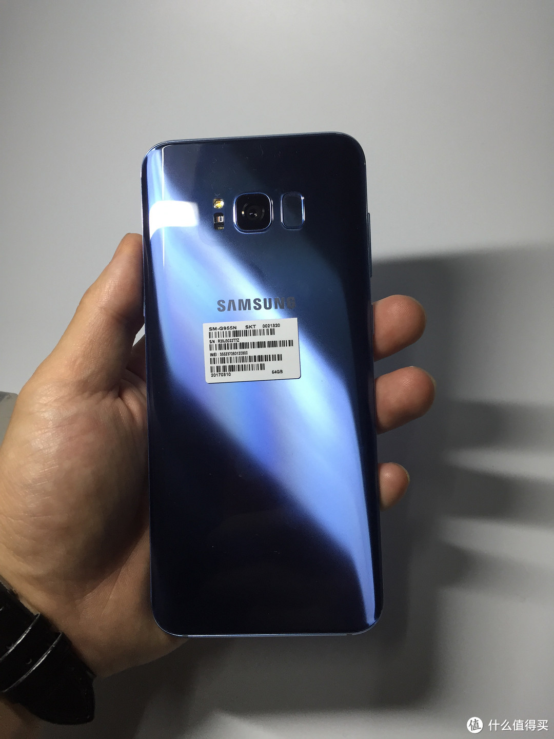 图说珊瑚蓝版三星Galaxy S7 edge，依然最美曲屏机