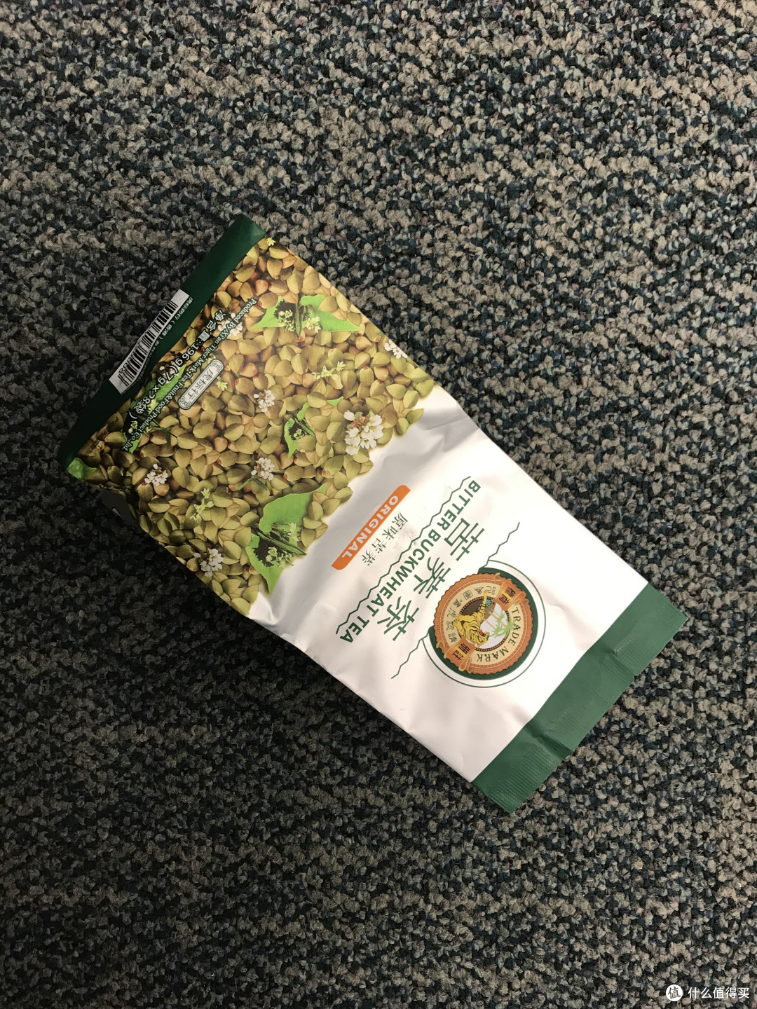勤食五谷:ICA 50%坚果水果/草莓酸奶麦片及虎标苦荞茶简单晒