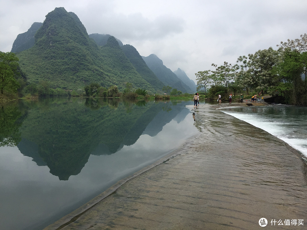 旧县码头至朝阳码头间骑行，一处玩水的地方