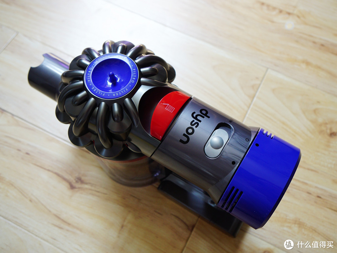 #本站首晒# Dyson 戴森  V7 FLUFFY 无绳吸尘器 开箱简评