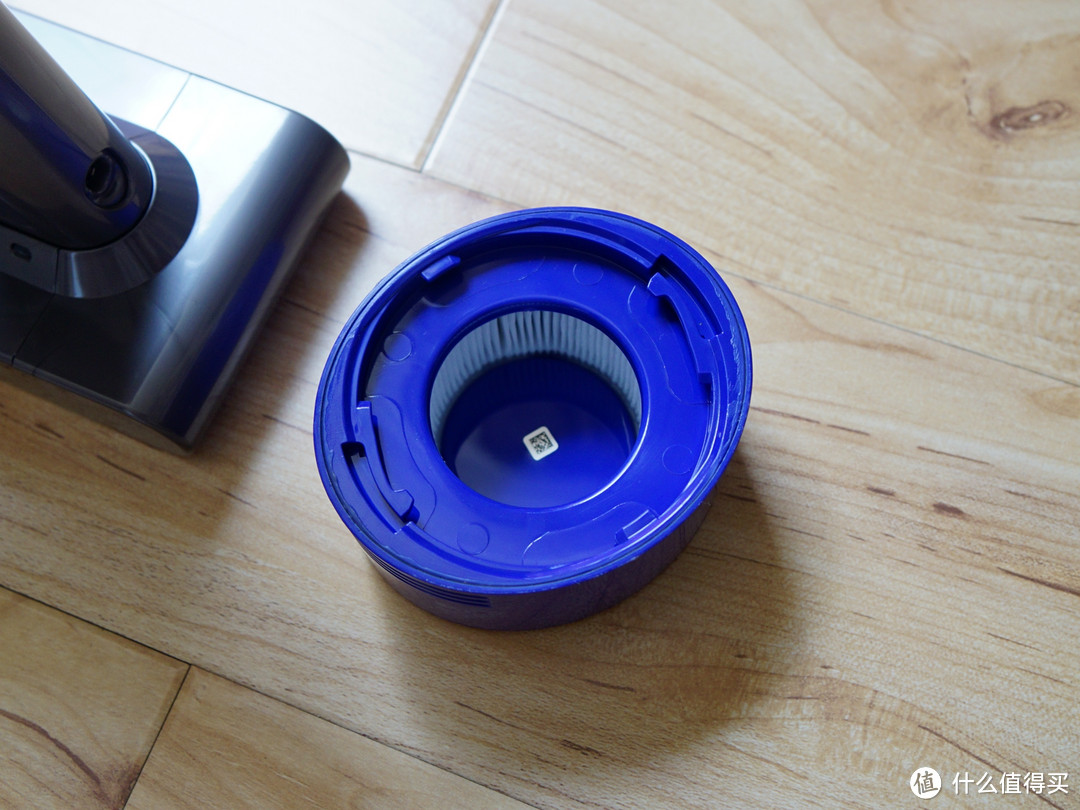 #本站首晒# Dyson 戴森  V7 FLUFFY 无绳吸尘器 开箱简评